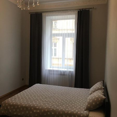 Apartment On Centre Lviv Dış mekan fotoğraf